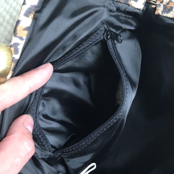 Say What? Vintage faux leather cheetah leopard bag Brand New Still with tags. - Picture 6 of 9